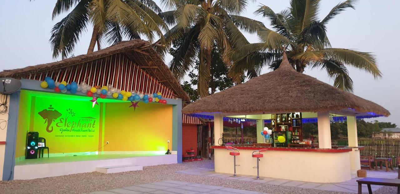 Elephant Garden Hotel And Resort Pvt Ltd Kanchanpur Exterior foto